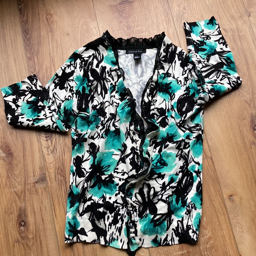 Women’s holiday sweater